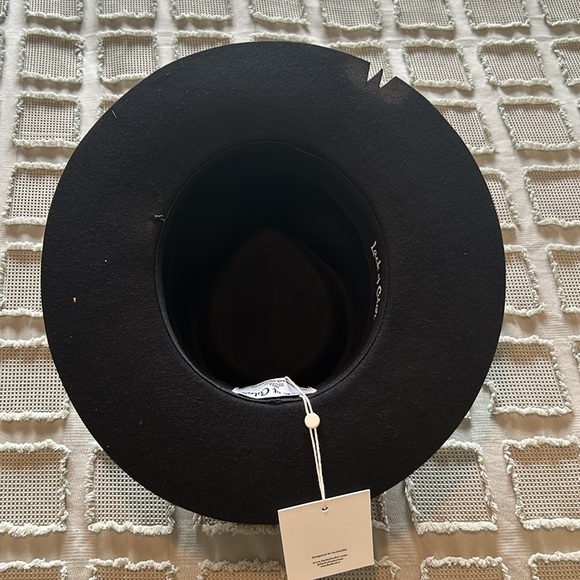 Custom hat- Lack of Color - Picture 5 of 8